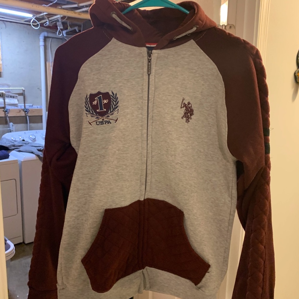Boy XL Lightly used zip up Jacket